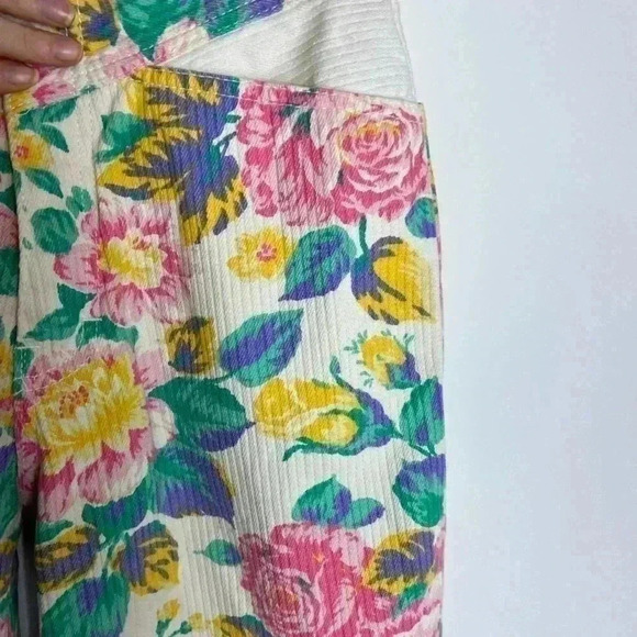VINTAGE FLOWER PANTS - Picture 8 of 16